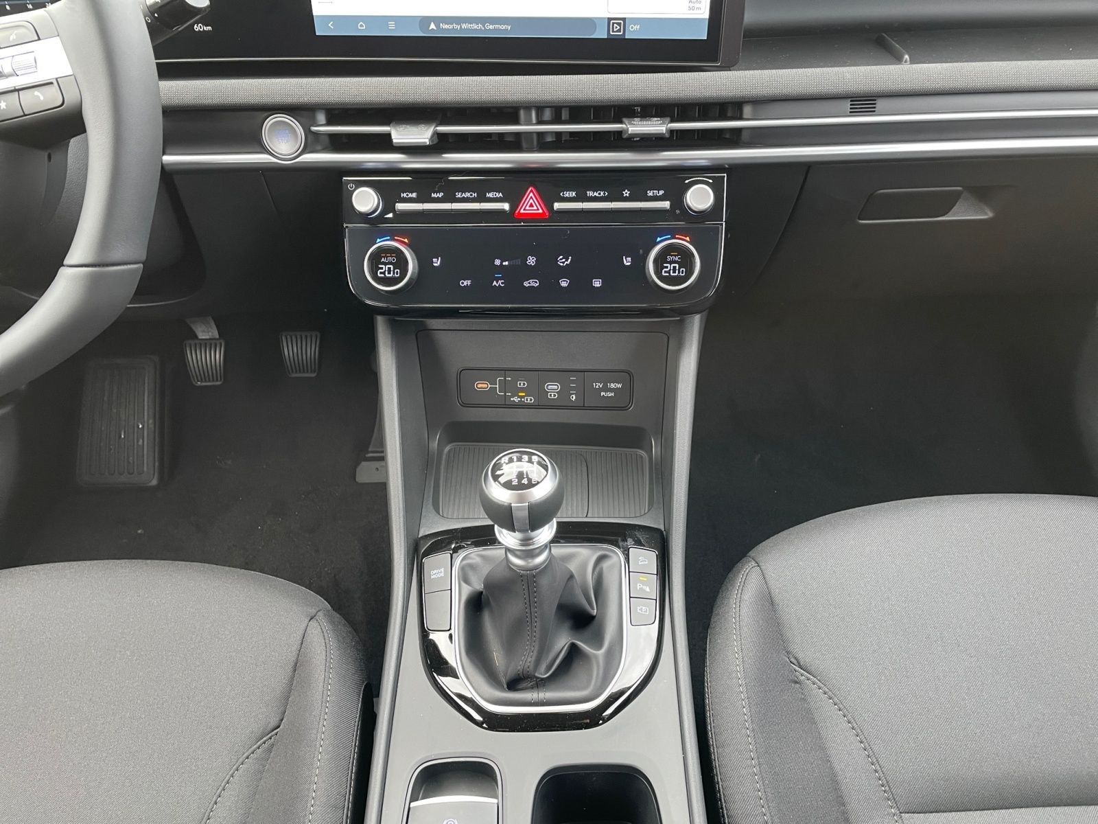 Hyundai TUCSON 1.6 Select 2WD - Samsaru's Car Outlet
