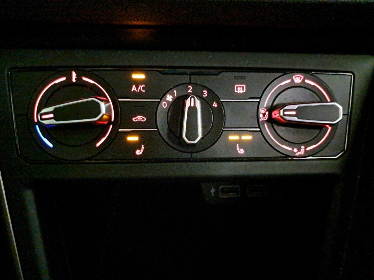 Volkswagen Polo Comfortline TSI DSG - Samsaru's Car Outlet