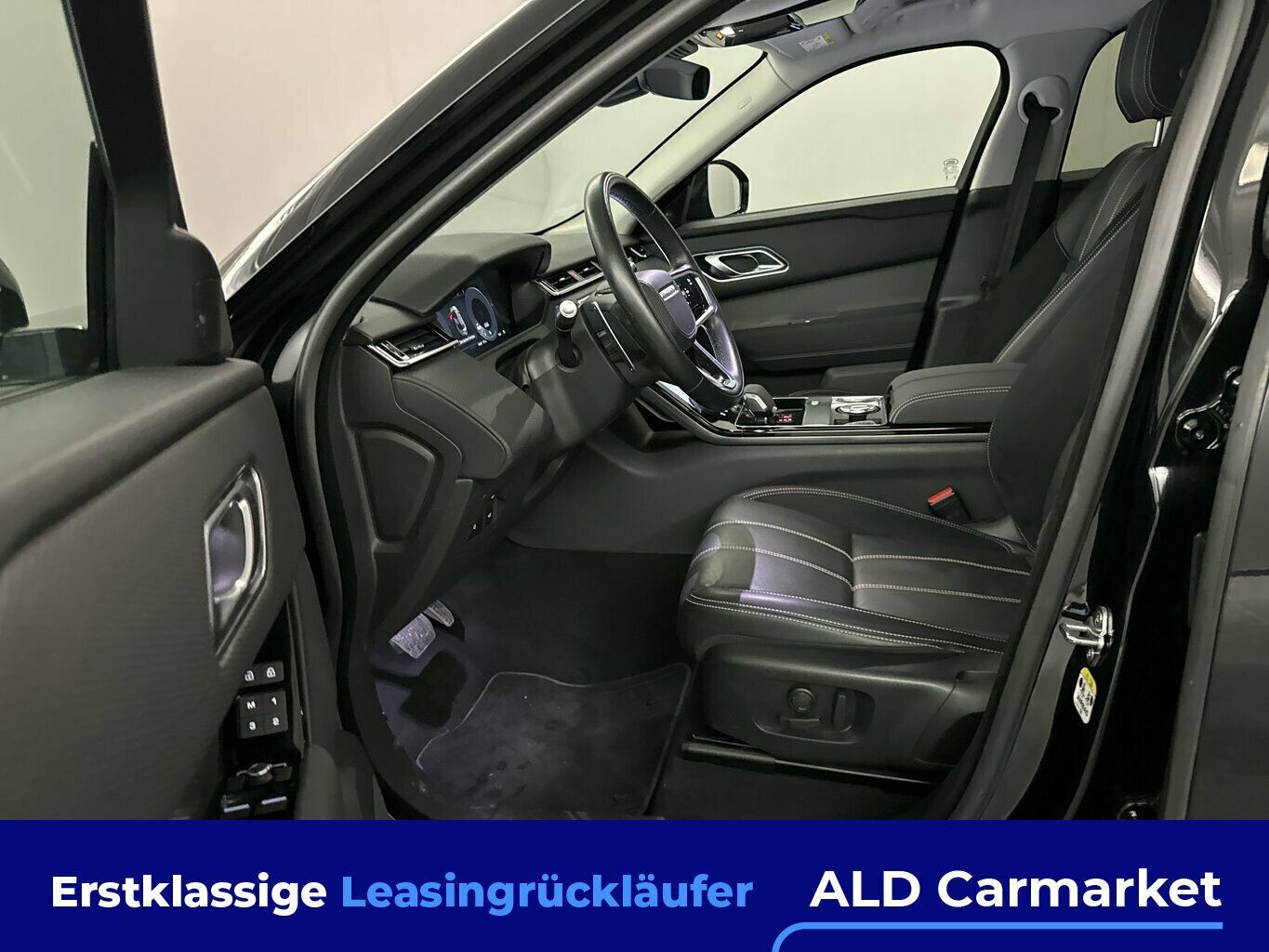 Range Rover Velar P400e - Samsaru's Car Outlet