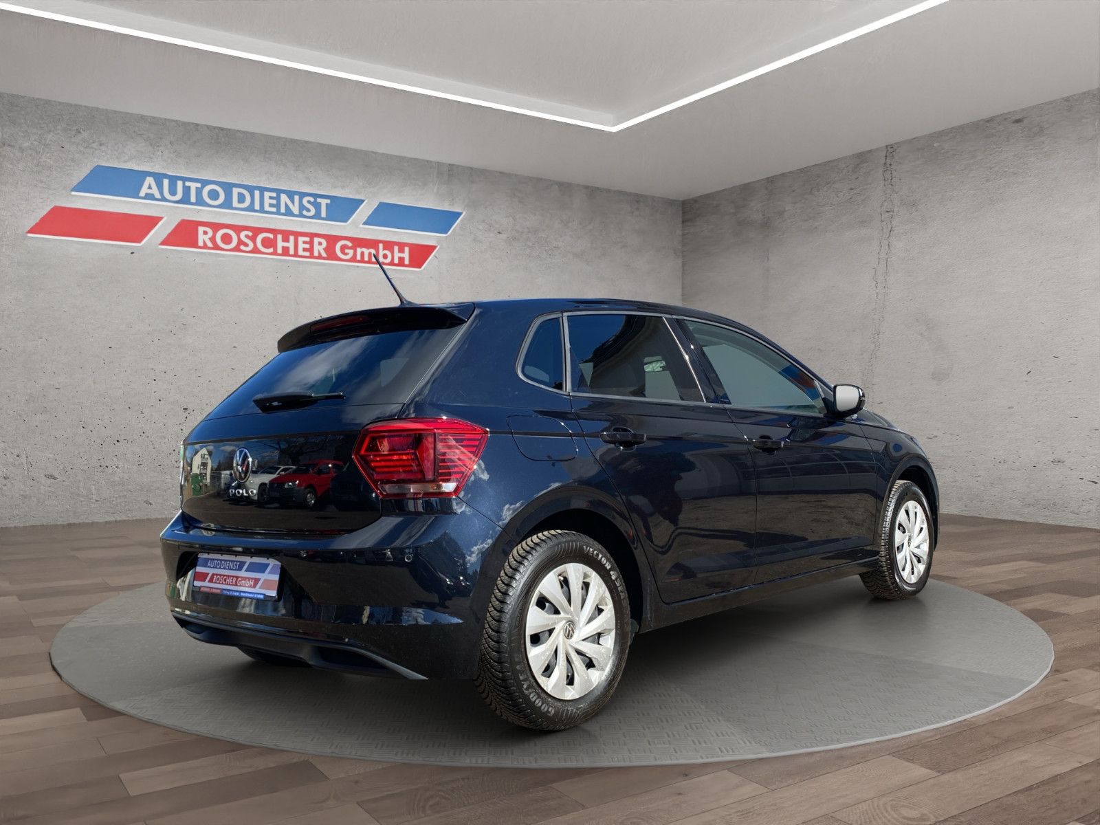 Volkswagen Polo VI Comfortline - Samsaru's Car Outlet