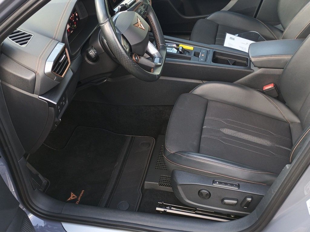 Cupra Formentor VZ 2.0 TSI DSG 4Drive ACC+AHK+Pano+RFK