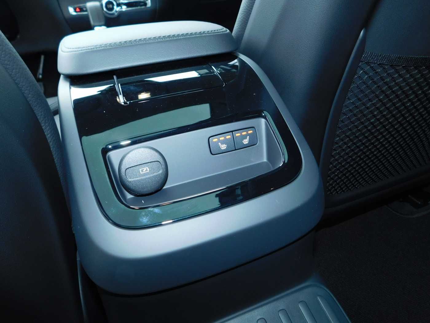 Volvo V60 Plug-In-Hybrid T6 Plug-in Hybrid AWD Plus Br