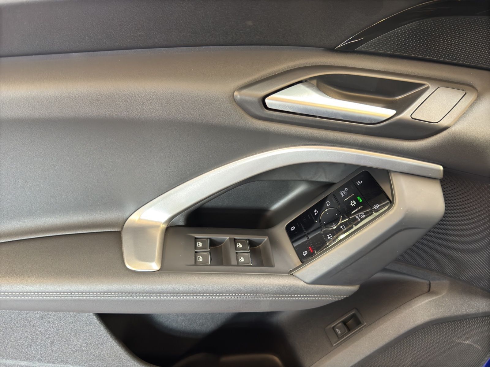 Audi Q5 TFSI S LINE LM20 360° PANO AHK MATRIX