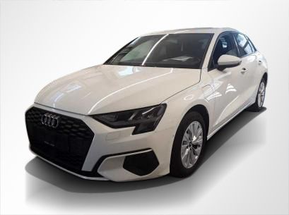 Audi A3 Sportback 40 TFSI e S tronic Navi,AHK,Kamera