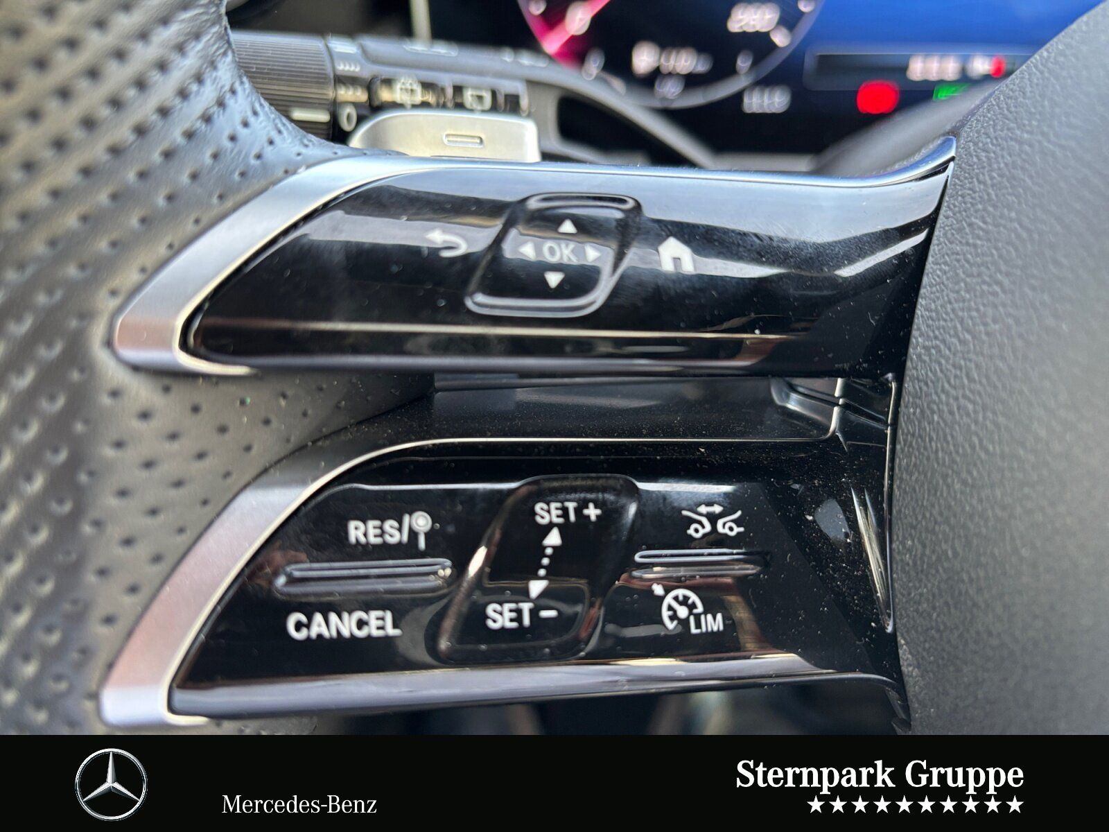 Mercedes-Benz GLC 300 e 4M AMG +360°+AHK+Panorama+Distro+Night