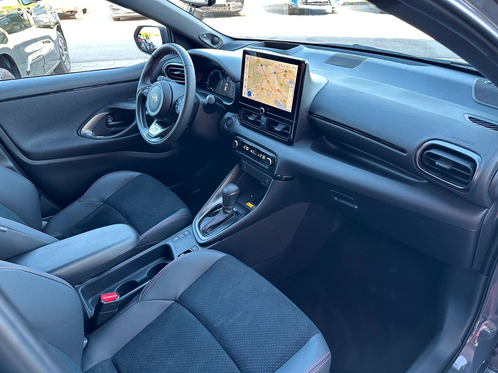 Toyota Yaris Hybrid GR Sport,NAVI, LED, KAMERA, HUD,JBL