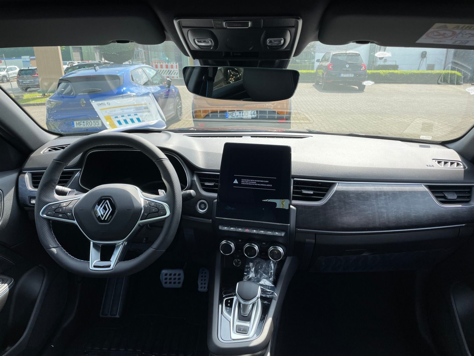 Renault Arkana Esprit Alpine TCe160 EDC - Samsaru's Car Outlet