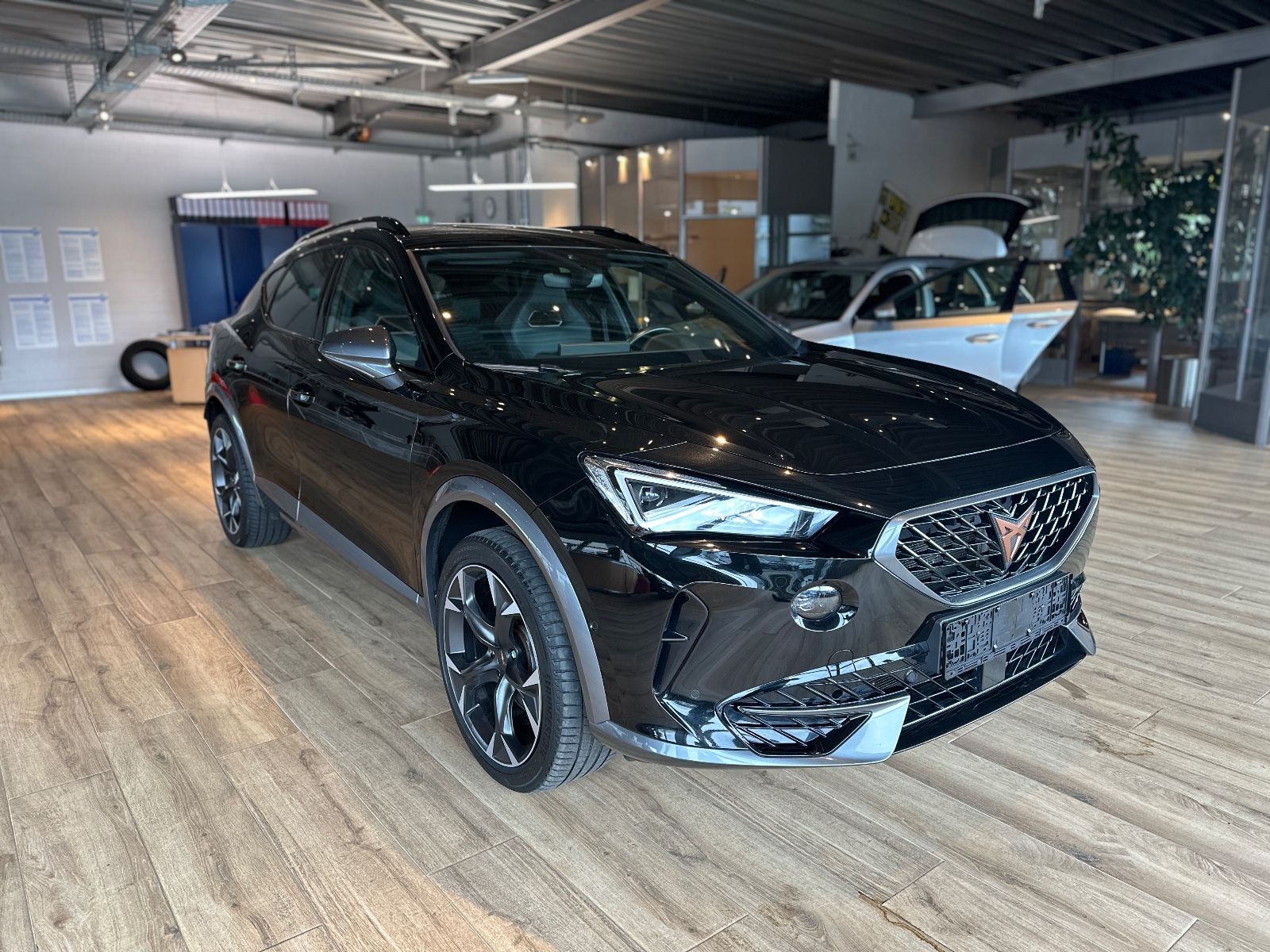 Cupra Formentor 1.5TSI - Samsaru's Car Outlet