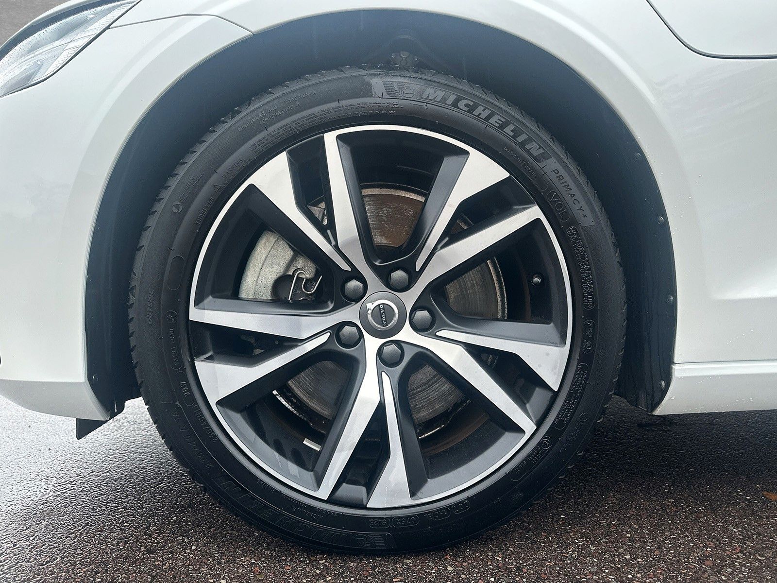 Volvo V60 T6 AWD Recharge R-Design AHK ACC LED