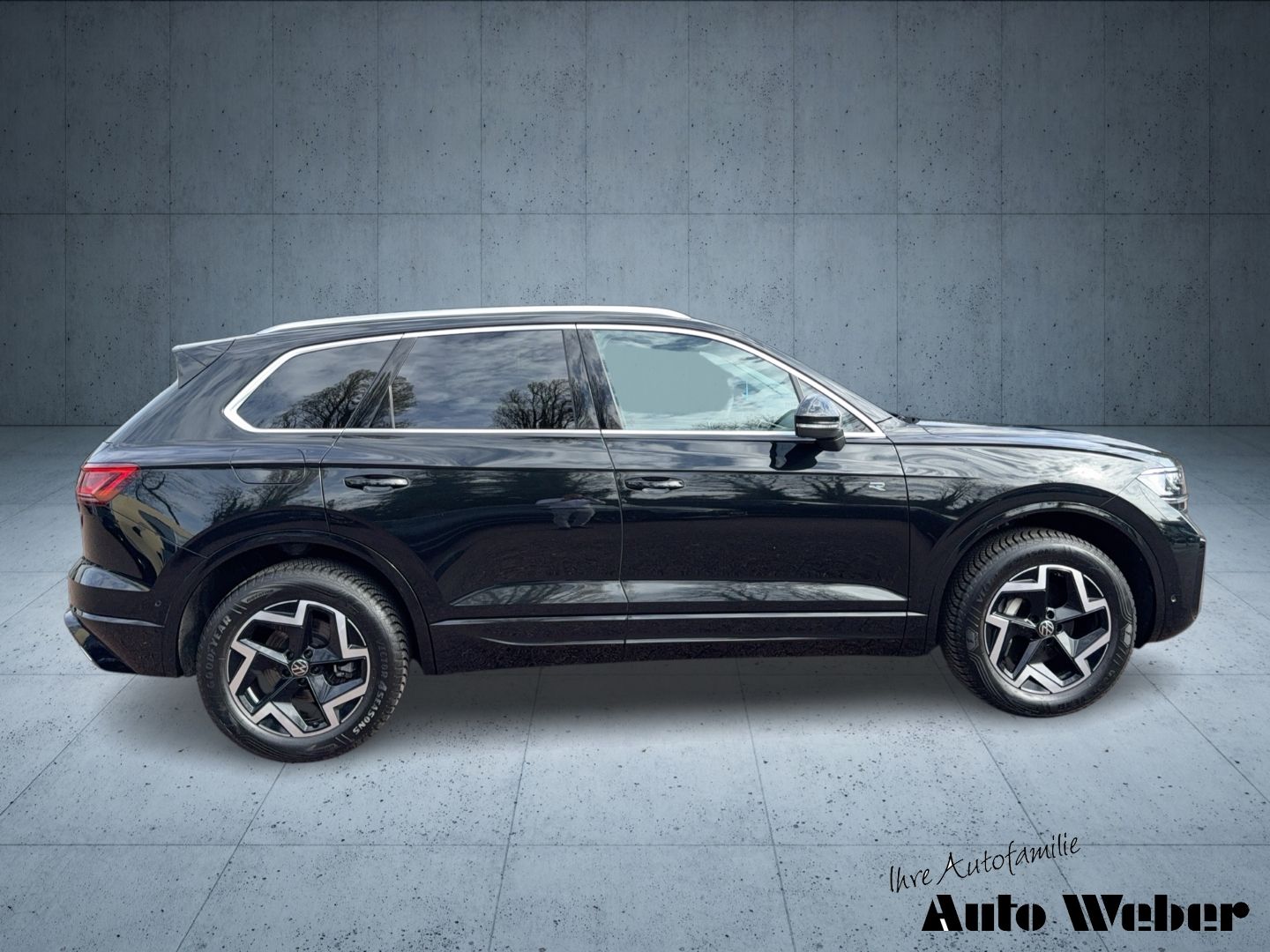 Volkswagen Touareg 3.0TDI R-Line Matrix Luft HUD Keyless AH
