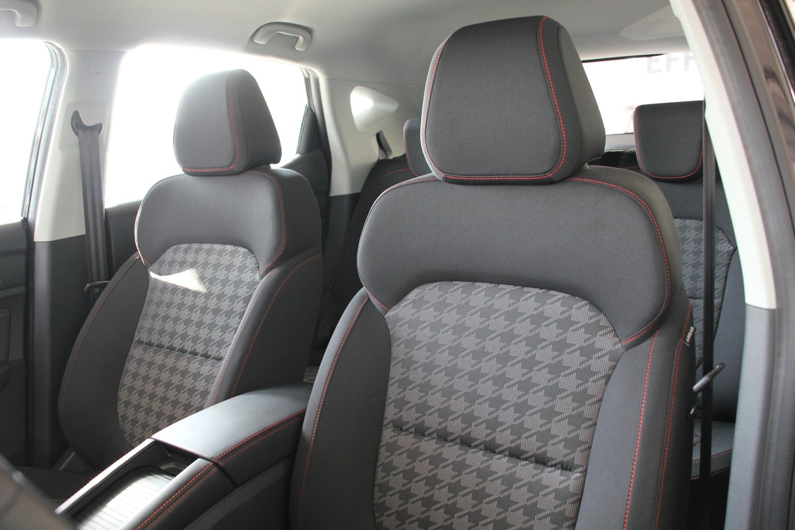 MG ZS EV Comfort Standard