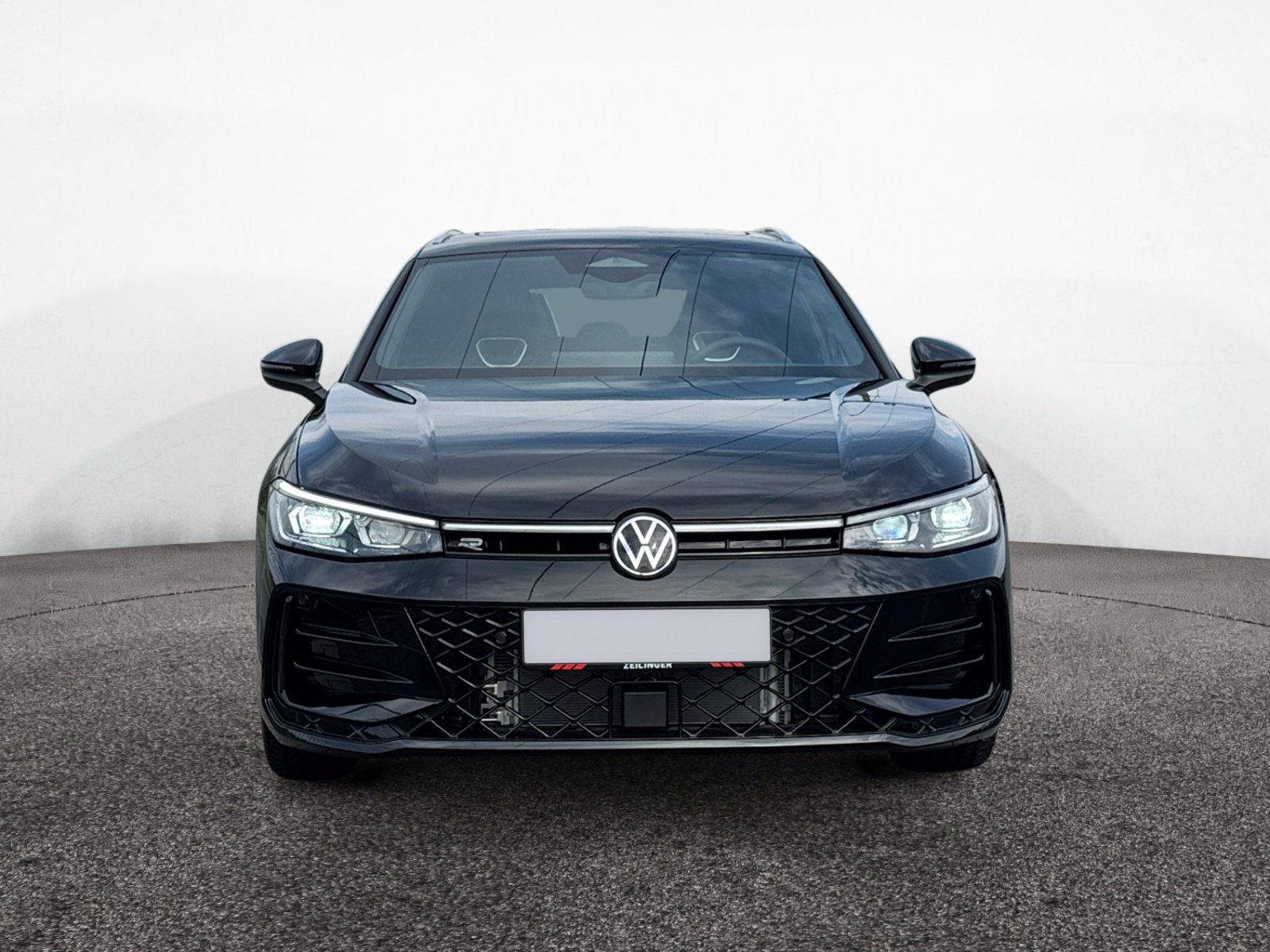 Volkswagen Passat Variant R-Line TDI DSG 4Motion|AHK|PANO|A