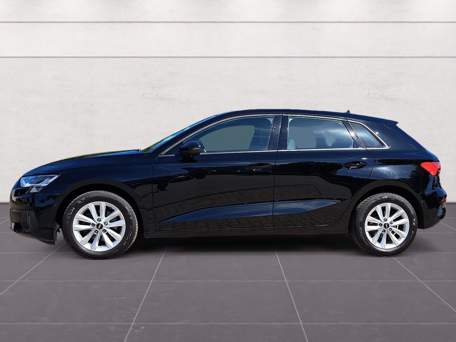 Audi A3 Sportback 30 TDI S tronic - Samsaru's Car Outlet