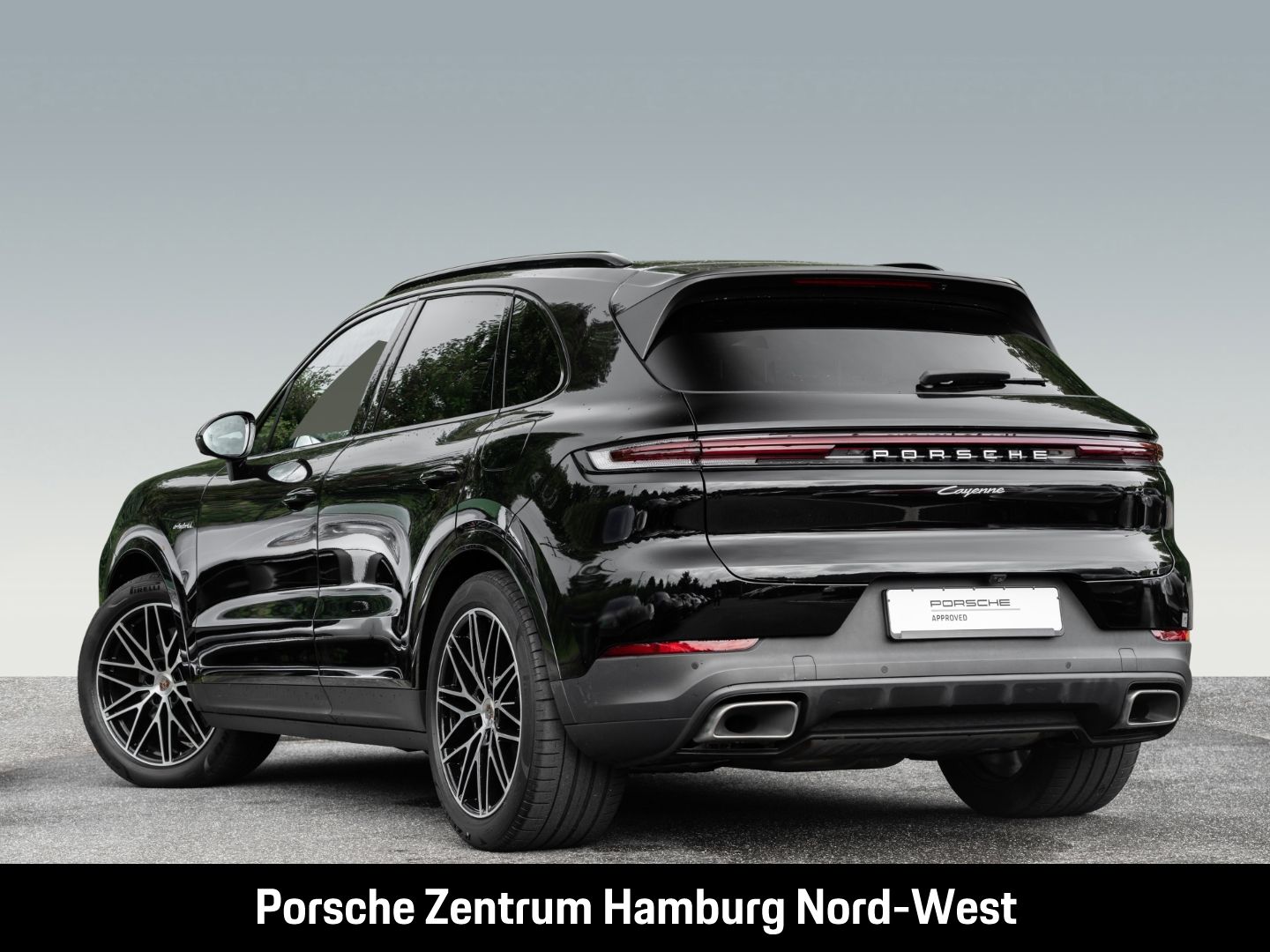 Porsche Cayenne E-Hybrid Panoramadach PASM BOSE InnoDr.