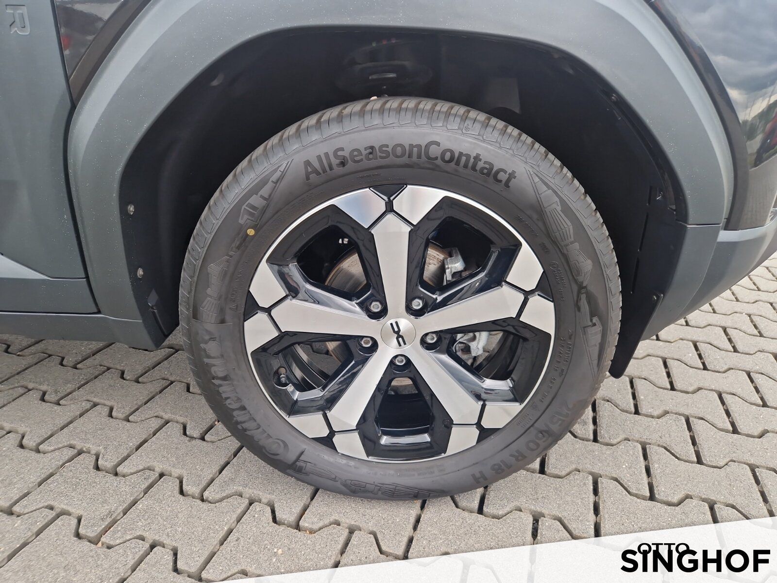 Dacia Duster Journey TCe 130 4x4 - Samsaru's Car Outlet