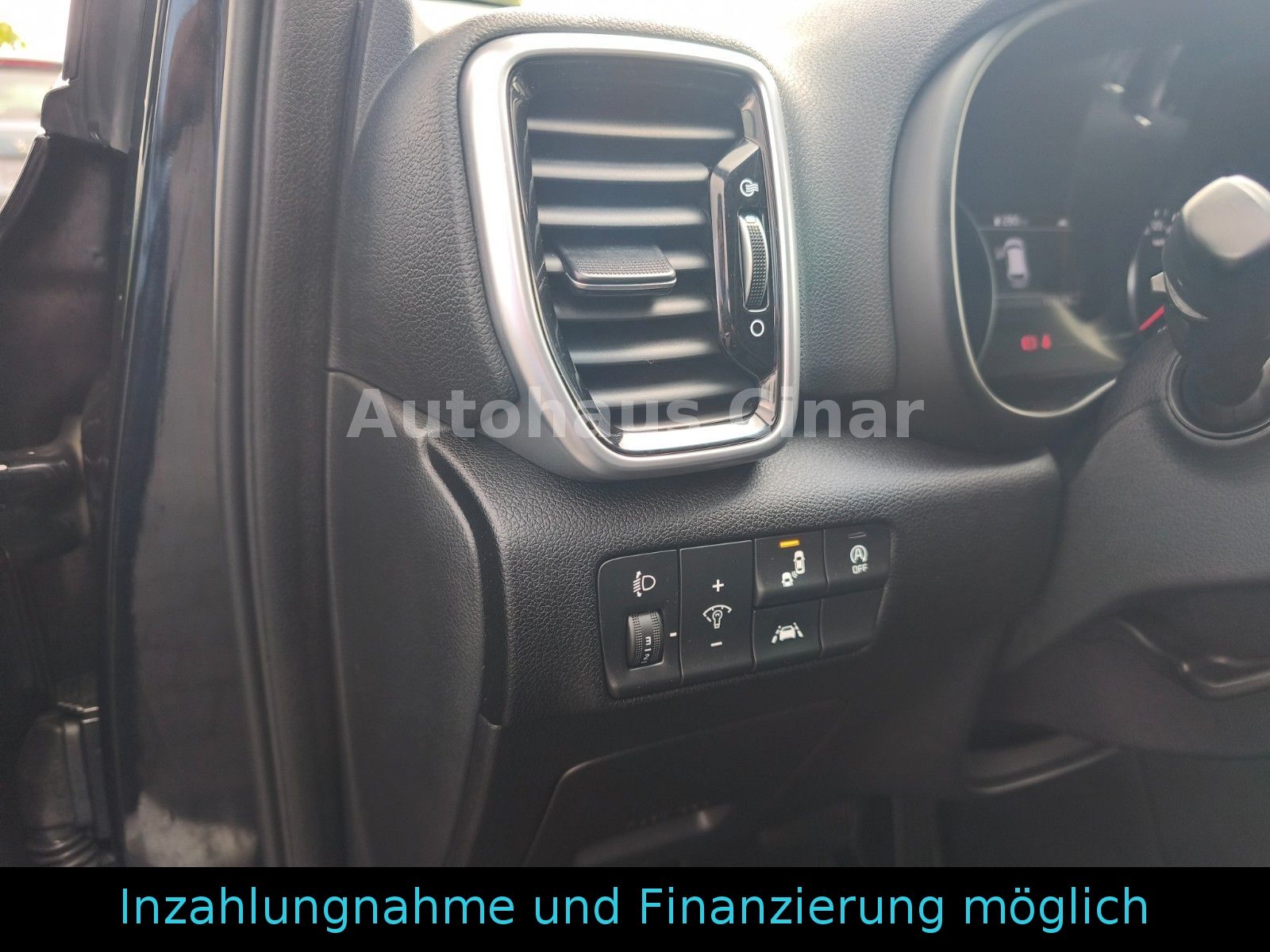 Kia Sportage Black Edition - Samsaru's Car Outlet