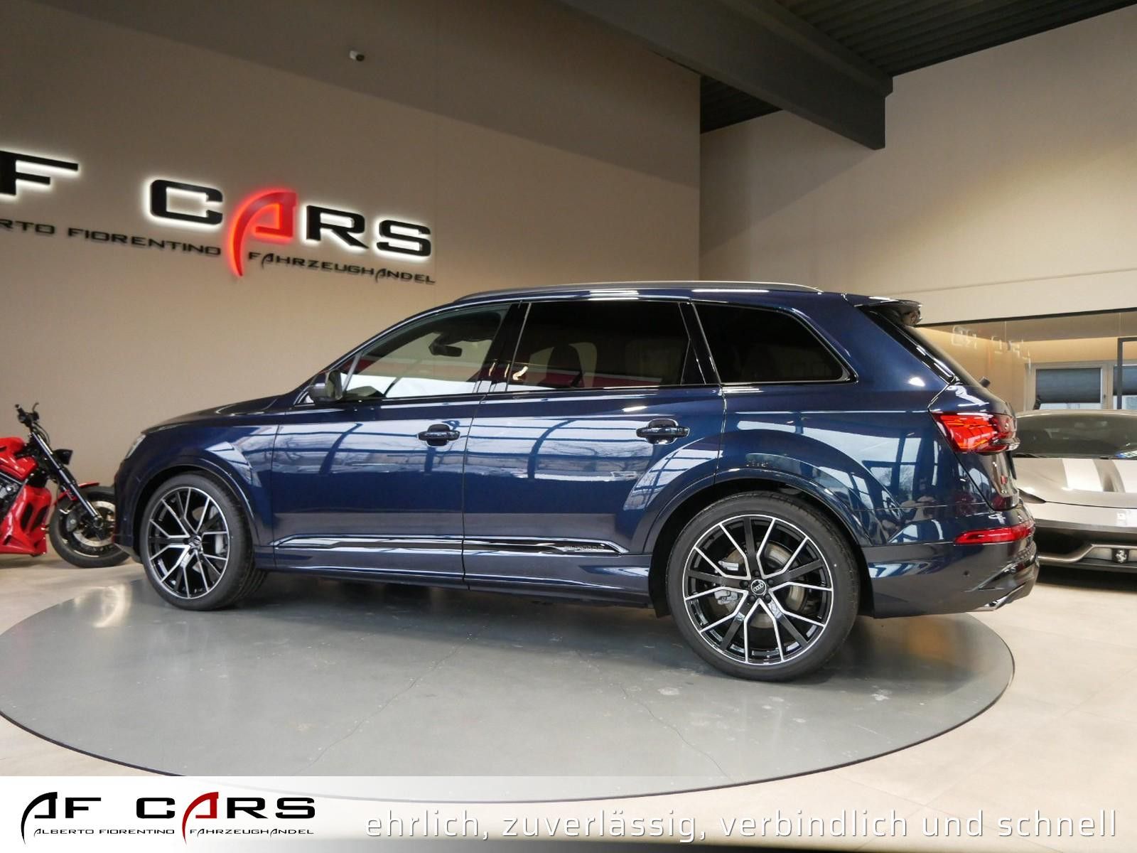 Audi Q7 50 TDI quattro S line S Sport 7 Seat Matrix