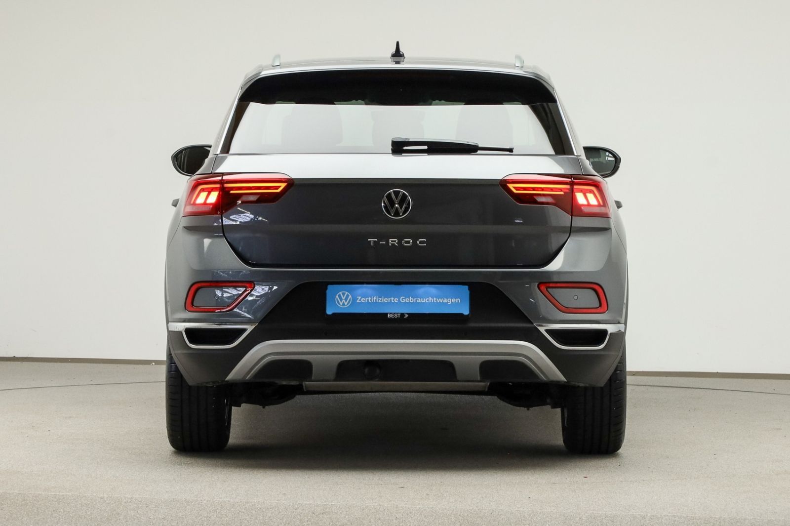 Volkswagen T-ROC 1.5 TSI DSG STYLE - Samsaru's Car Outlet