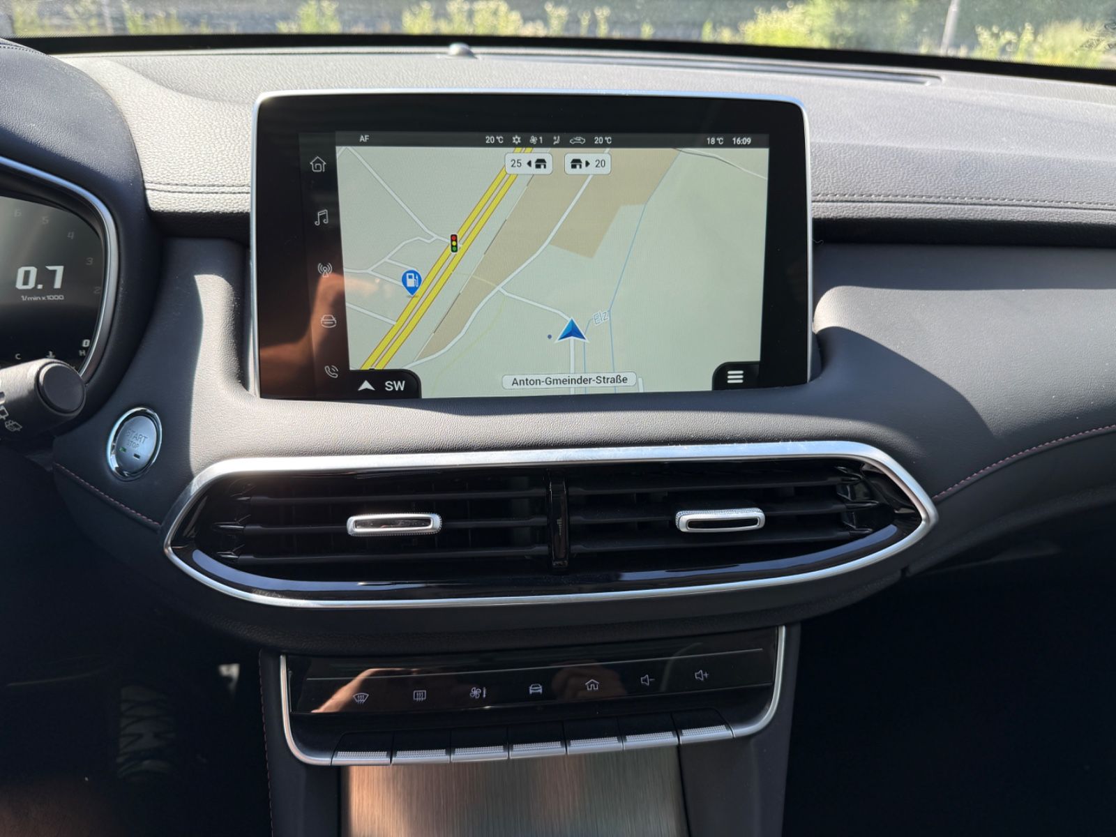 MG HS 1.5T-GDI Luxury/Autom./Pano/LED/Kamera/Leder