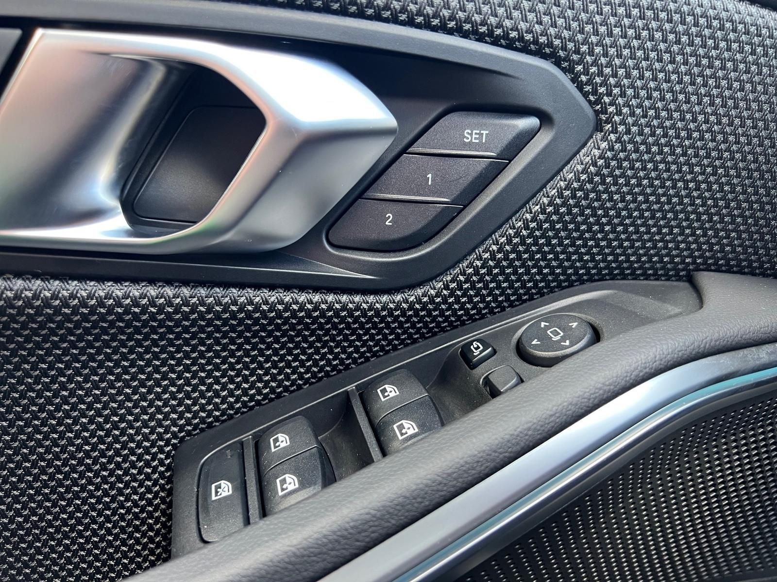 BMW 318d Touring AHK/LED/DAB/LiveCockpit/Innovation