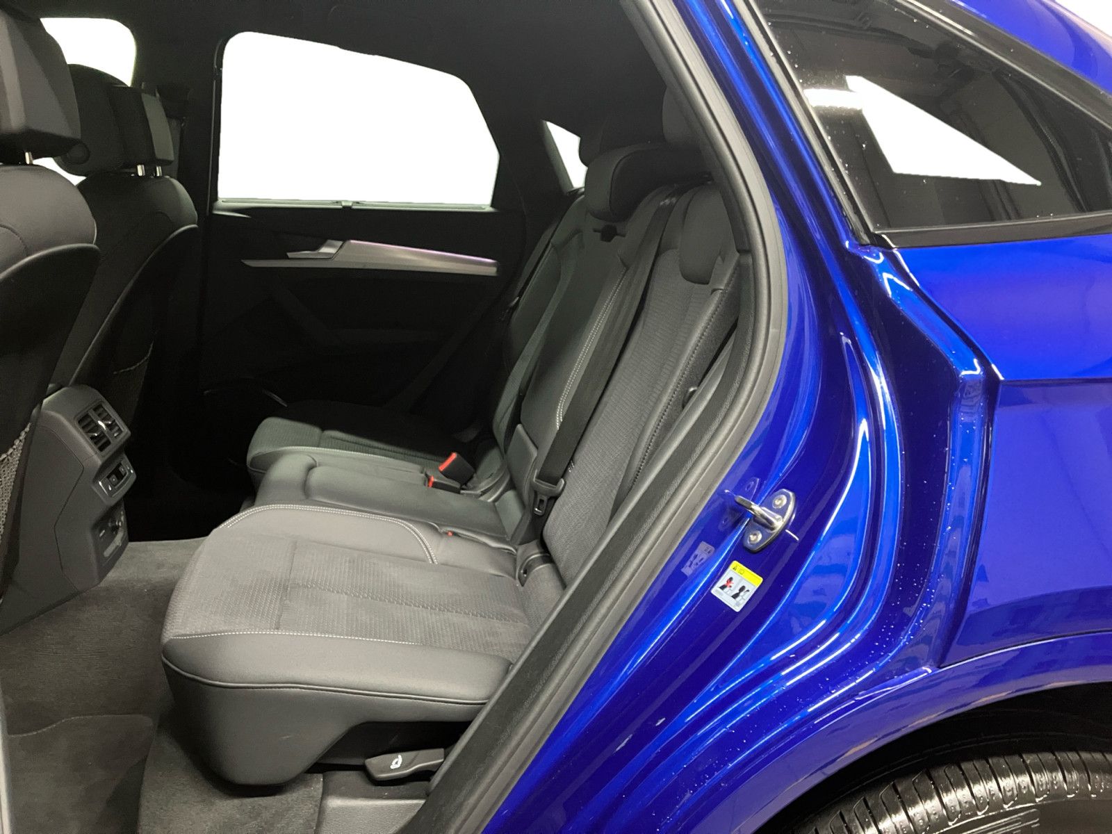 Audi Q5 Sportback 40 TDI quattro S line - Samsaru's Car Outlet