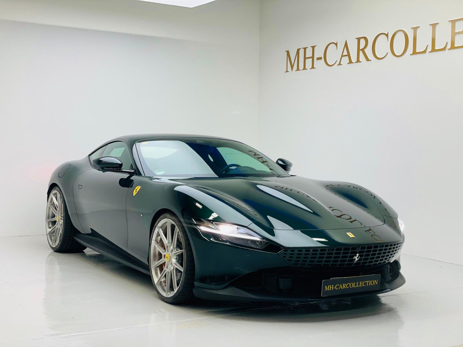 Ferrari Roma - Samsaru's Car Outlet