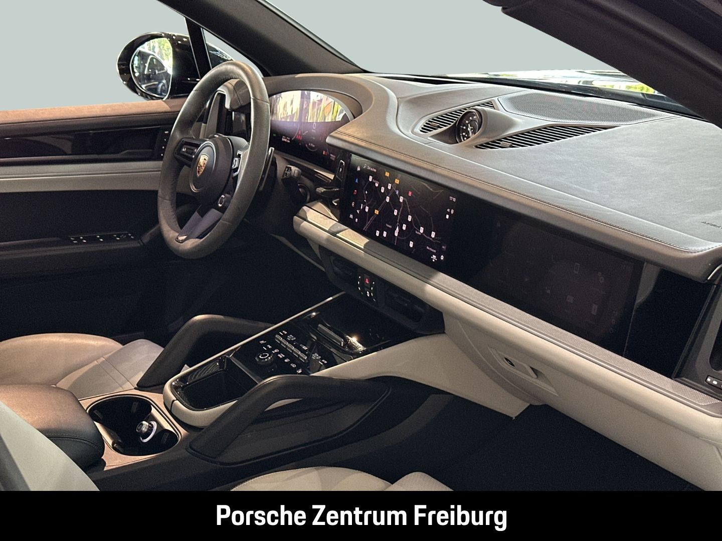Porsche Cayenne E-Hybrid BOSE Luftfederung LED-Matrix