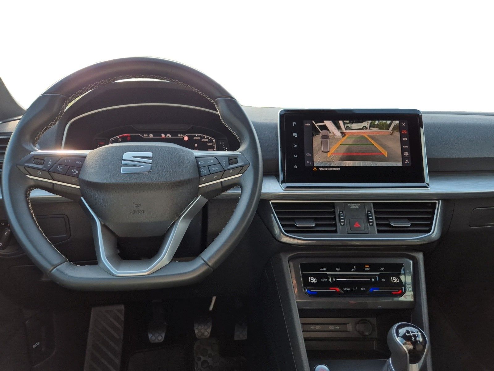 Seat Tarraco Xperience 2.0 TDI - Samsaru's Car Outlet