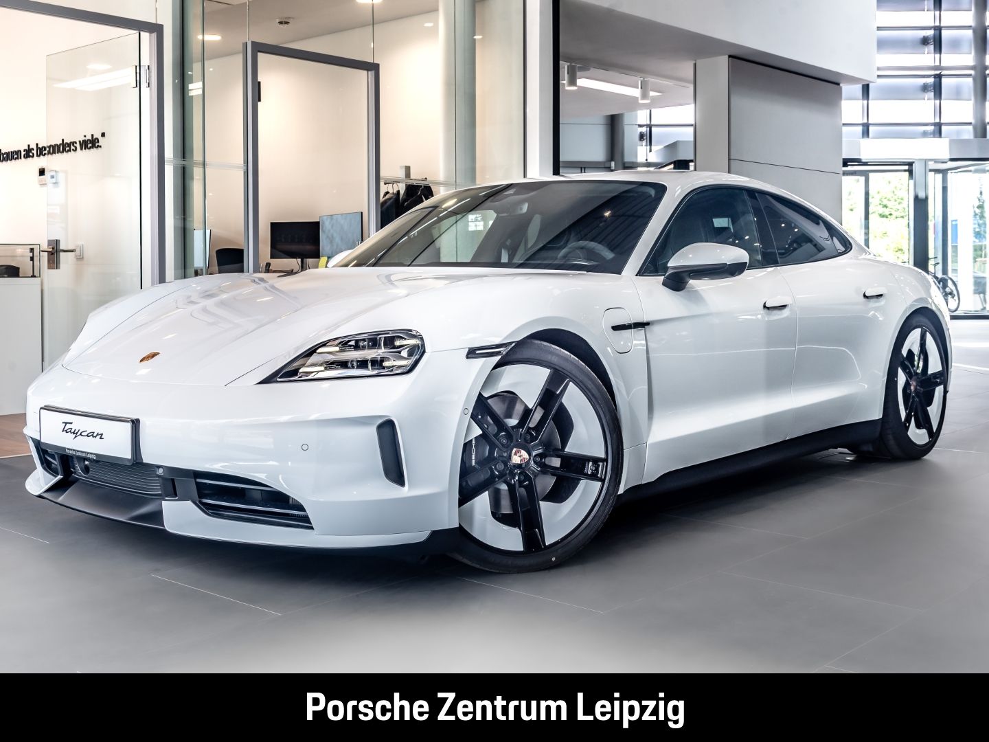 Porsche Taycan 4 SportDesign HD-Matrix ACC Pepita 21Zoll