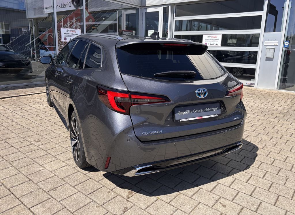 Toyota Corolla 1.8 Hybrid T. Sports Teamplayer Technik
