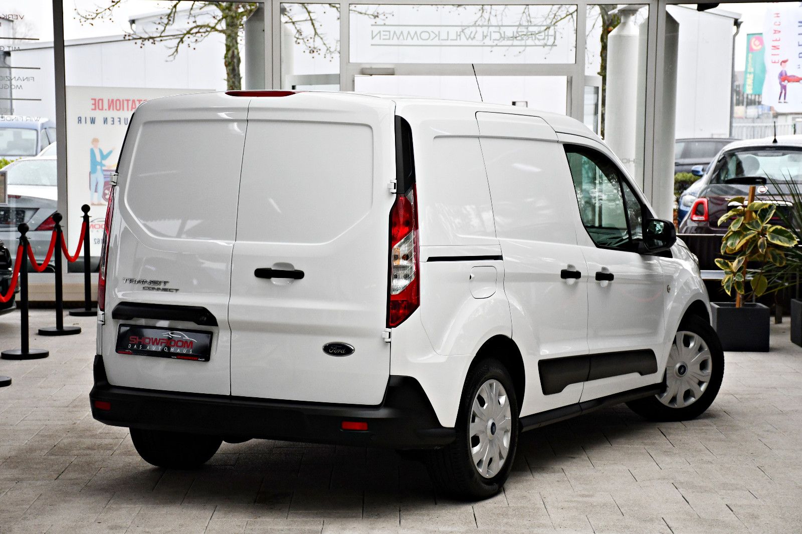 Ford Transit Connect Kasten Trend - Samsaru's Car Outlet
