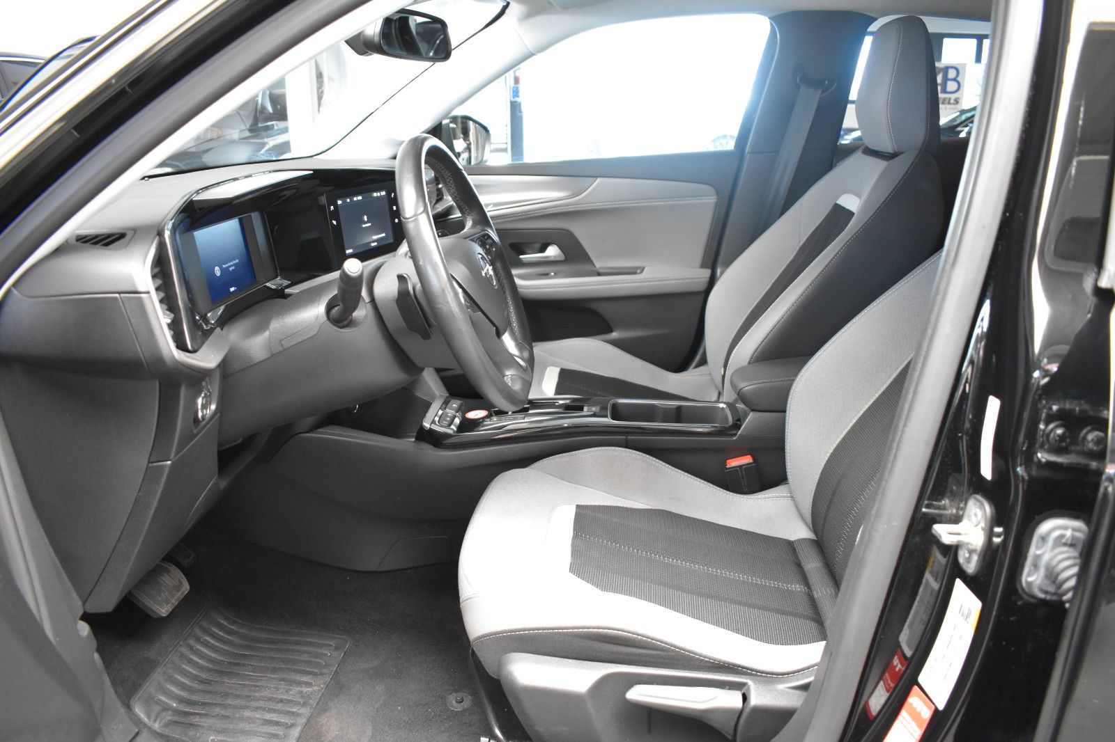 Opel Mokka 1.2 GS Line Black - Samsaru's Car Outlet