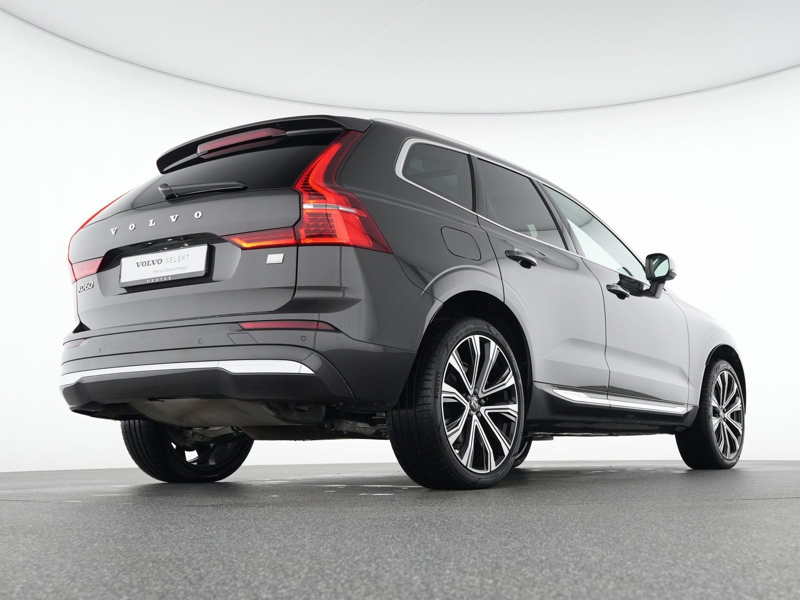 Volvo XC60 T6 Recharge AWD Plus Bright 21"+AHK+VOLL-LE