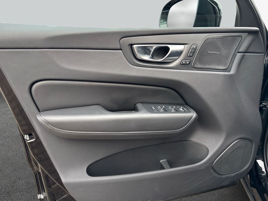 Volvo XC60 B5 B AWD Core