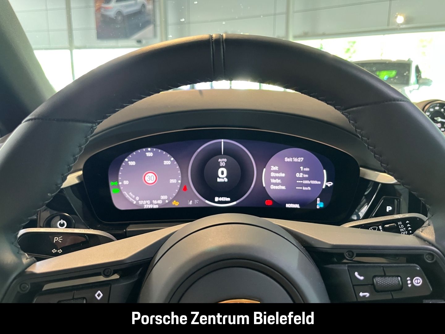 Porsche Macan 4S BOSE Luftfederung Panorama LED-Matrix