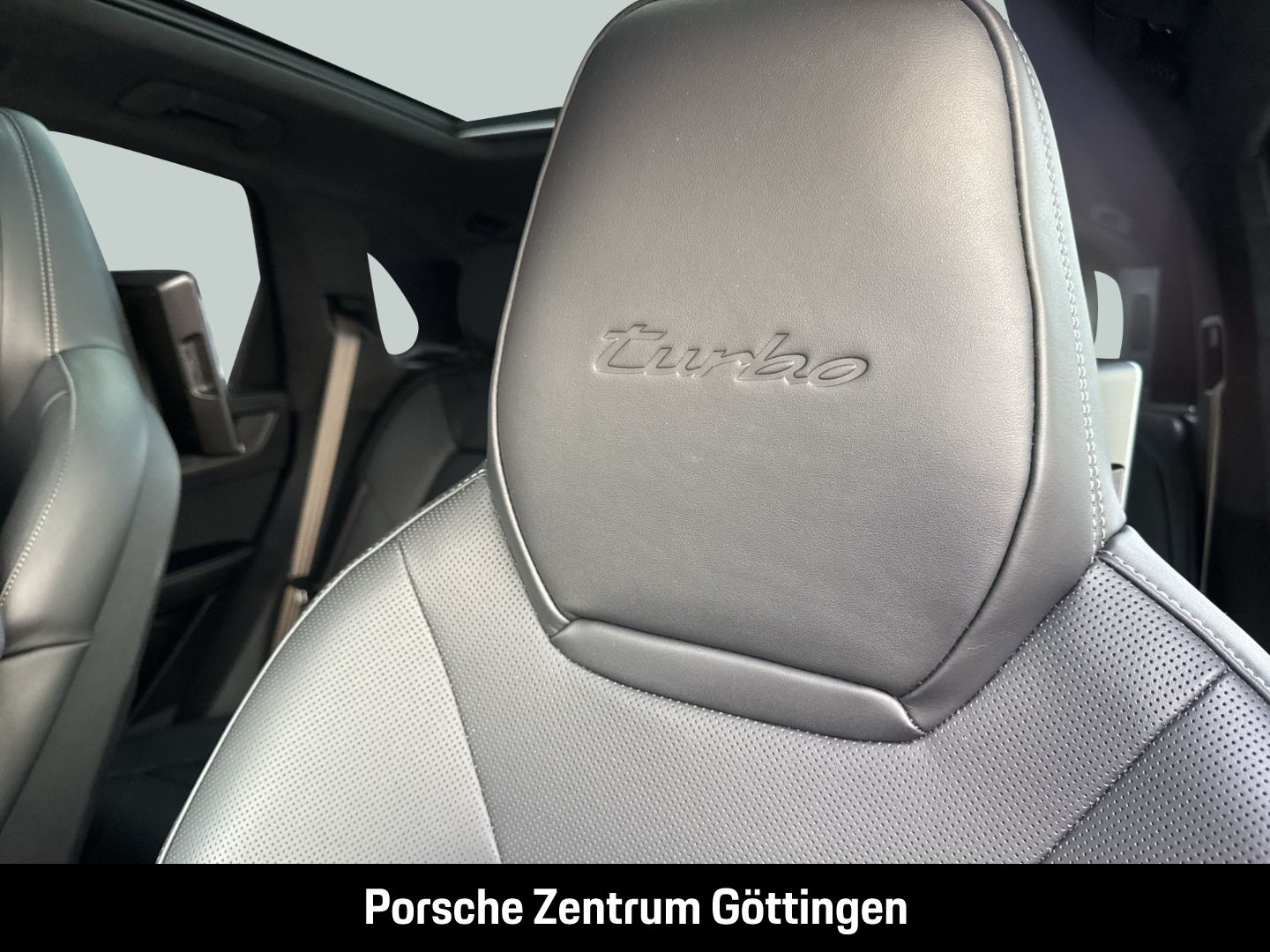 Porsche Cayenne Turbo E-Hybrid Burmester Luftfederung