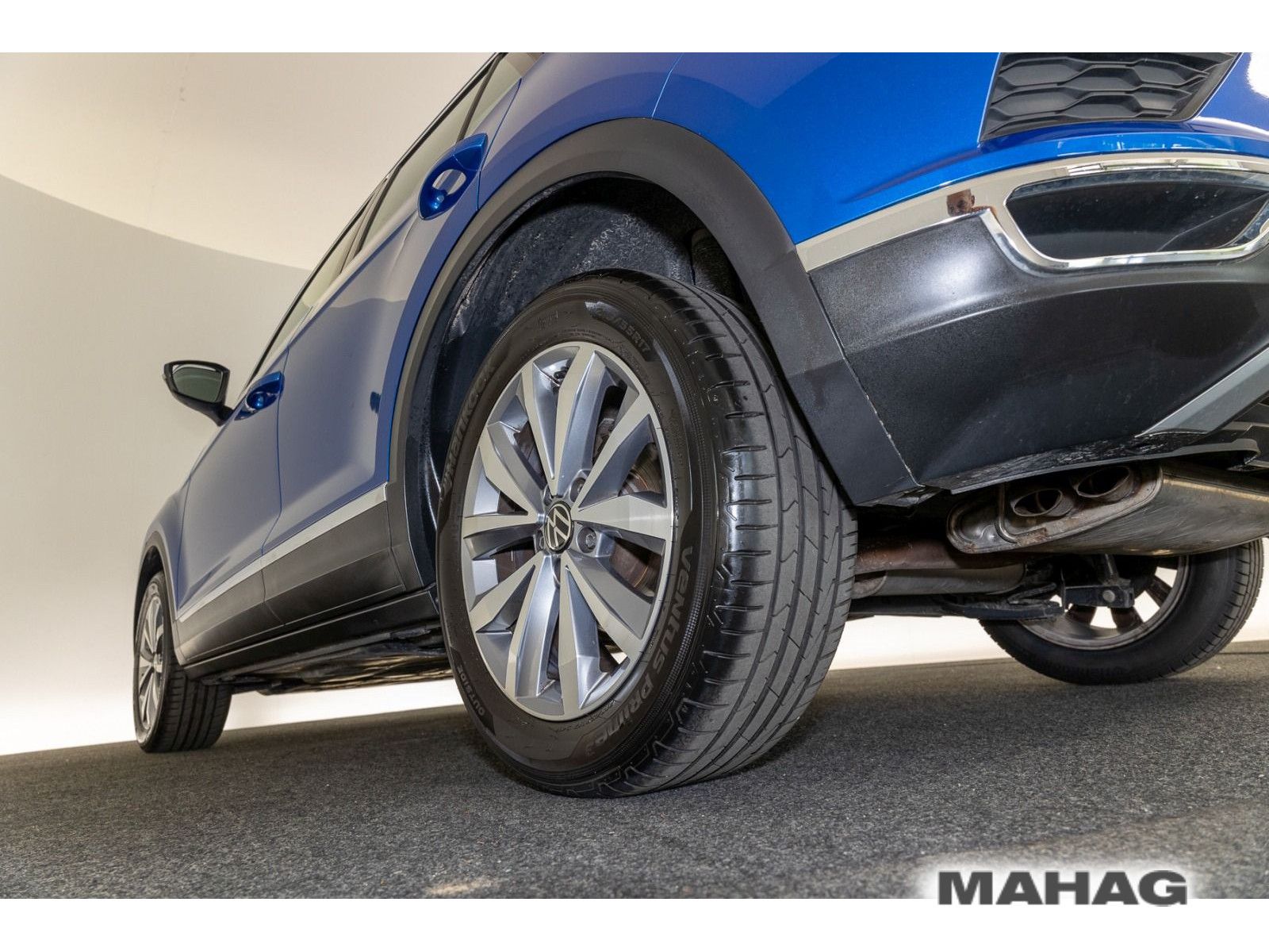Volkswagen T-ROC 1.5 TSI STYLE - Samsaru's Car Outlet