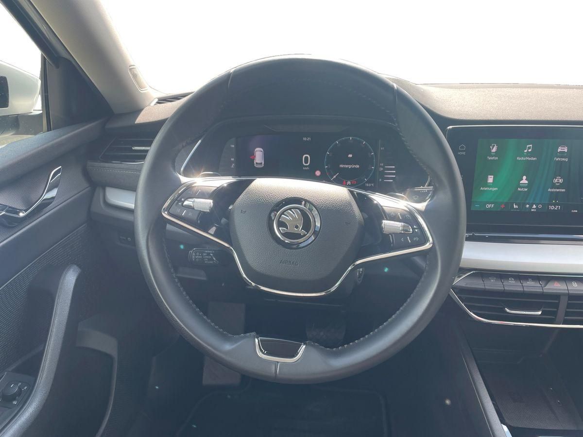 Skoda Octavia 2.0 TDI DSG STYLE - Samsaru's Car Outlet