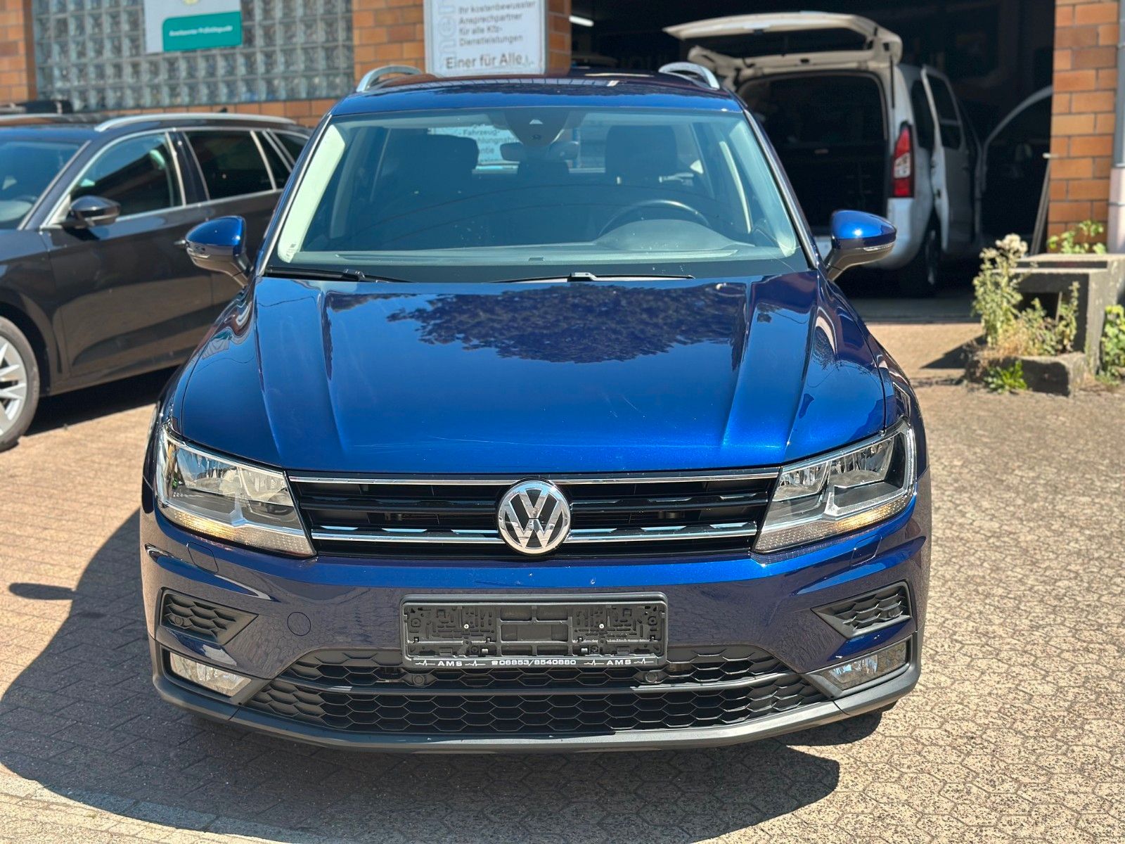 Volkswagen Tiguan Comfortline - Samsaru's Car Outlet
