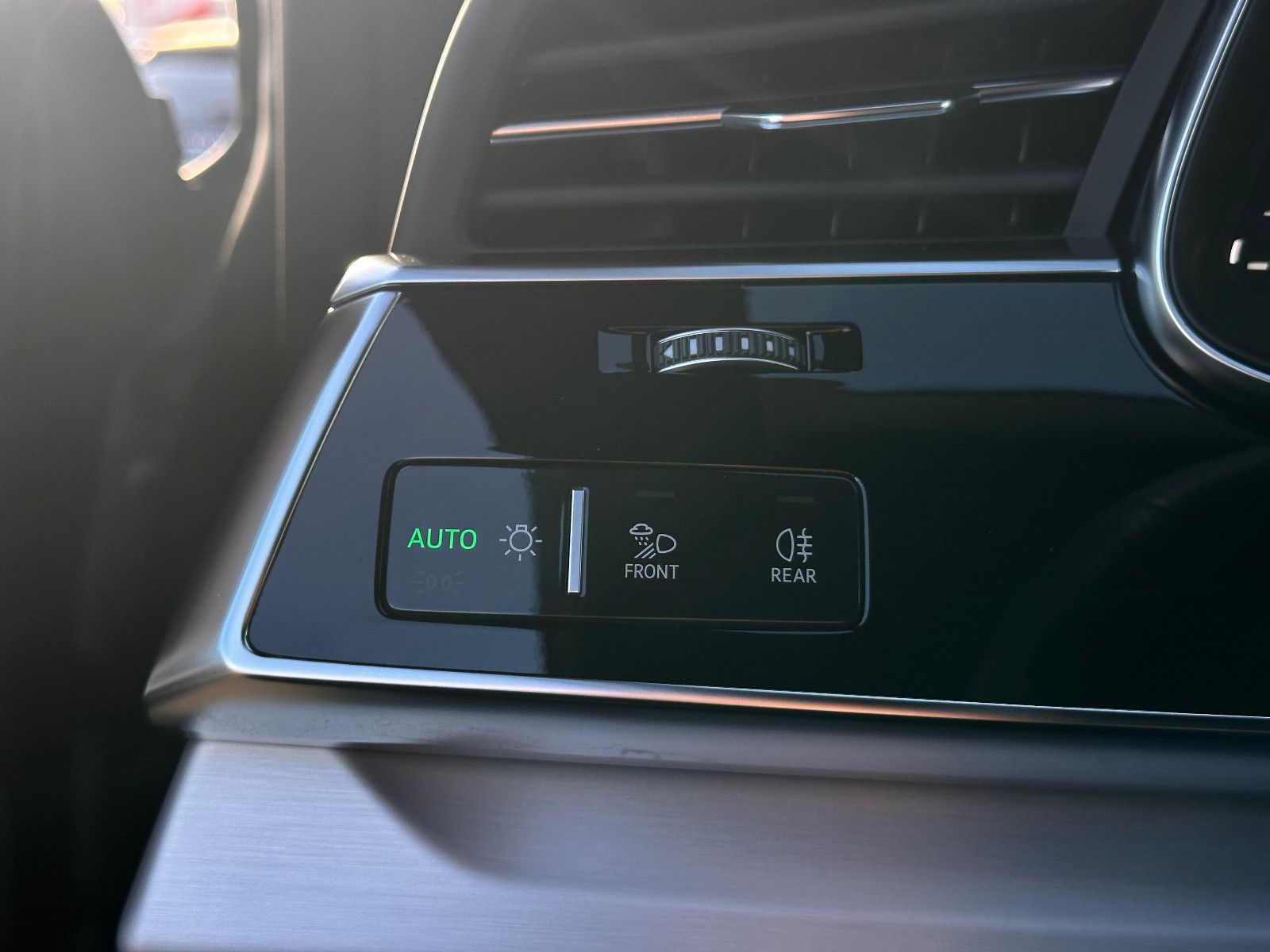 Audi Q8 50 TDI qu. tiptr. S LINE+AIR+AHZV+STHZG+HD