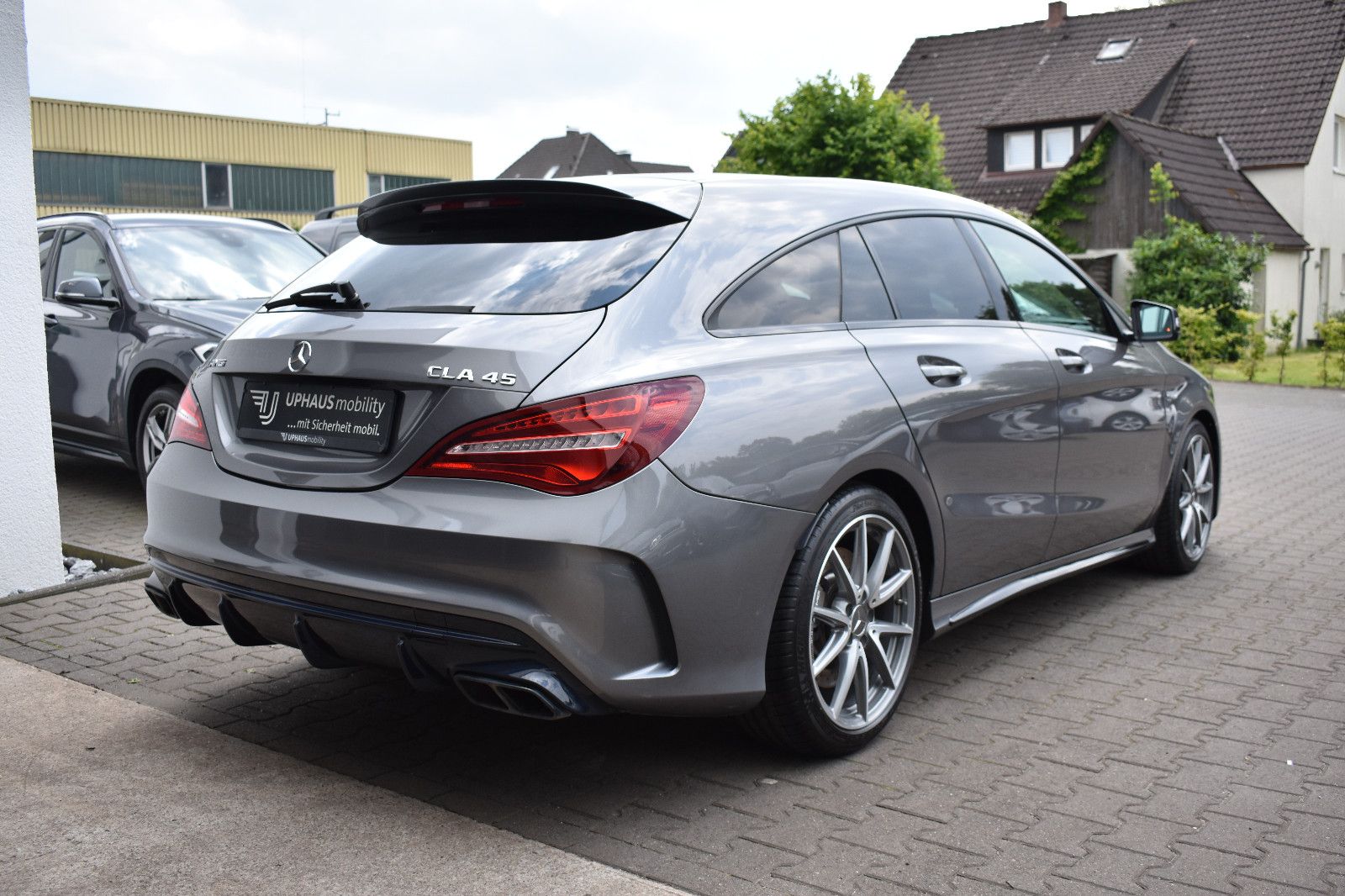 Mercedes-Benz CLA 45 AMG 4-Matic - Samsaru's Car Outlet