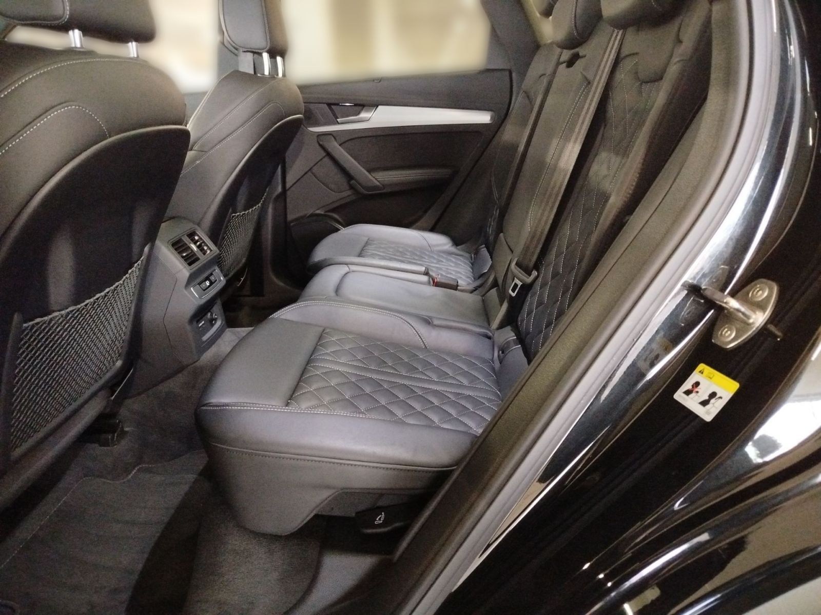 Audi Q5 45 TFSI quattro S tronic advanced - Samsaru's Car Outlet