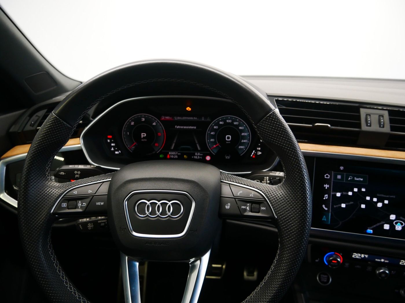 Audi Q3 Sportback 40 TDI quattro S line - Samsaru's Car Outlet