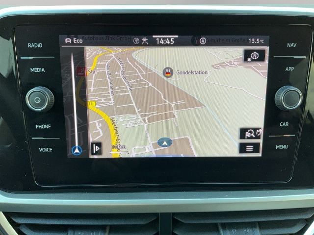 Volkswagen T-Roc 1.5 l TSI OPF Move - Samsaru's Car Outlet