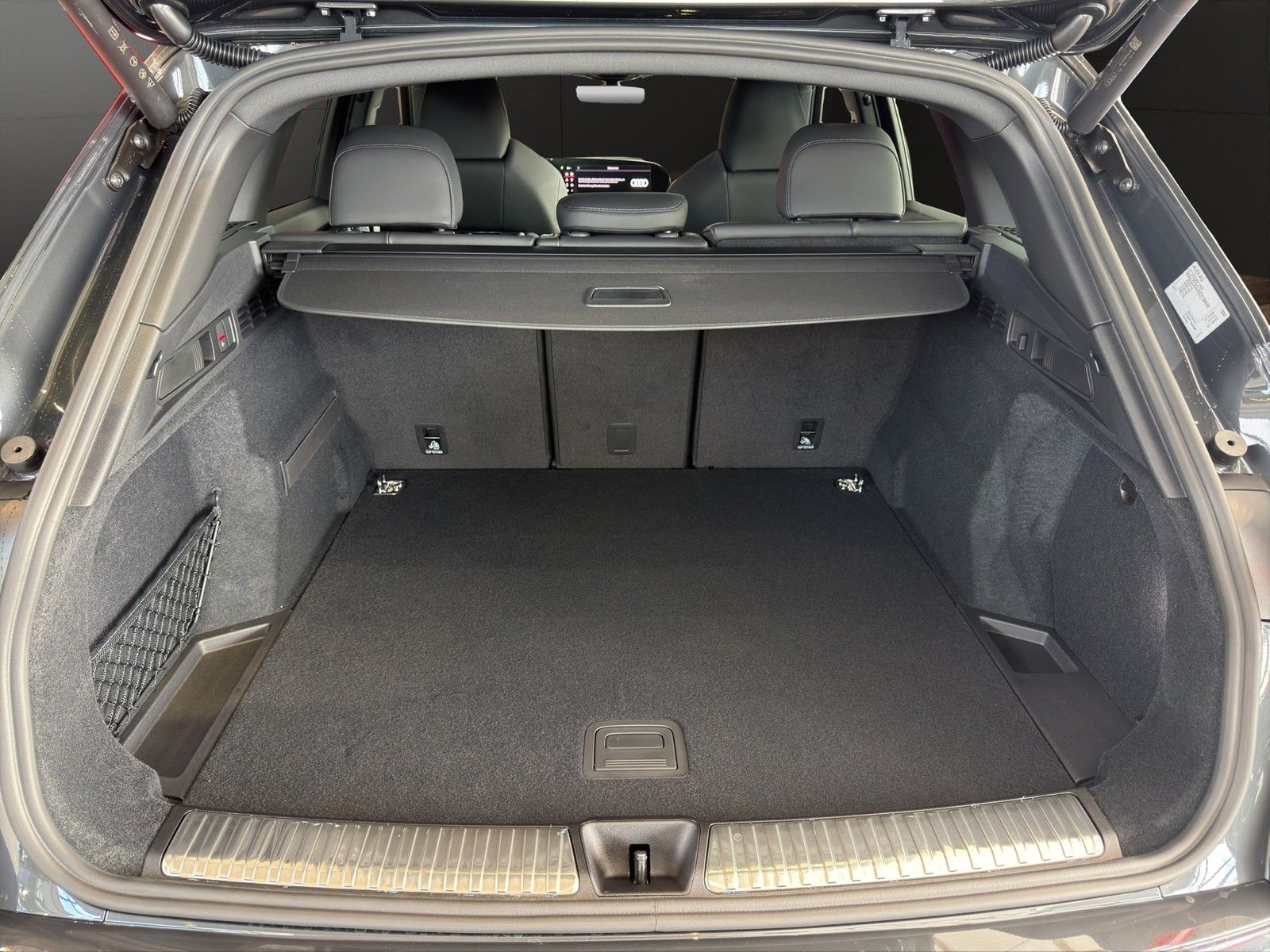 Audi Q5 TDI quattro s-tronic S line AHK+Matrix