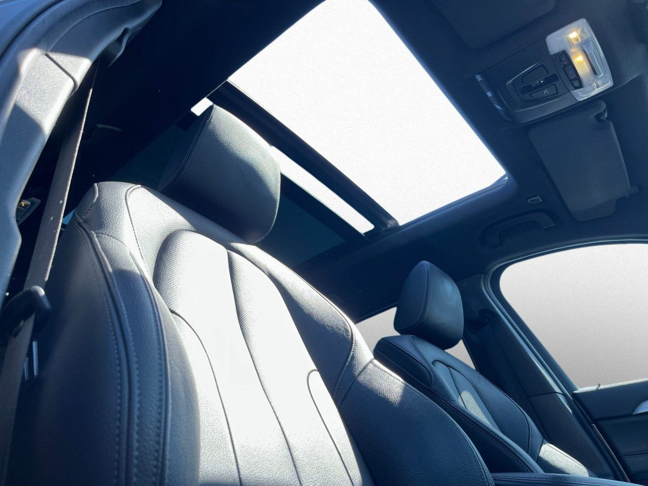 BMW X1 xDrive 20dA M Sport - Samsaru's Car Outlet