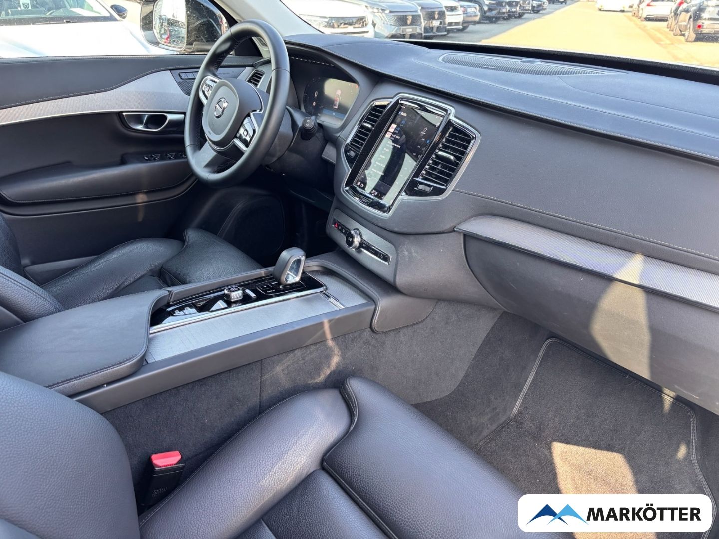 Volvo XC90 T8 AWD Plus Dark Recharge 7-Sitzer ACC/AHK