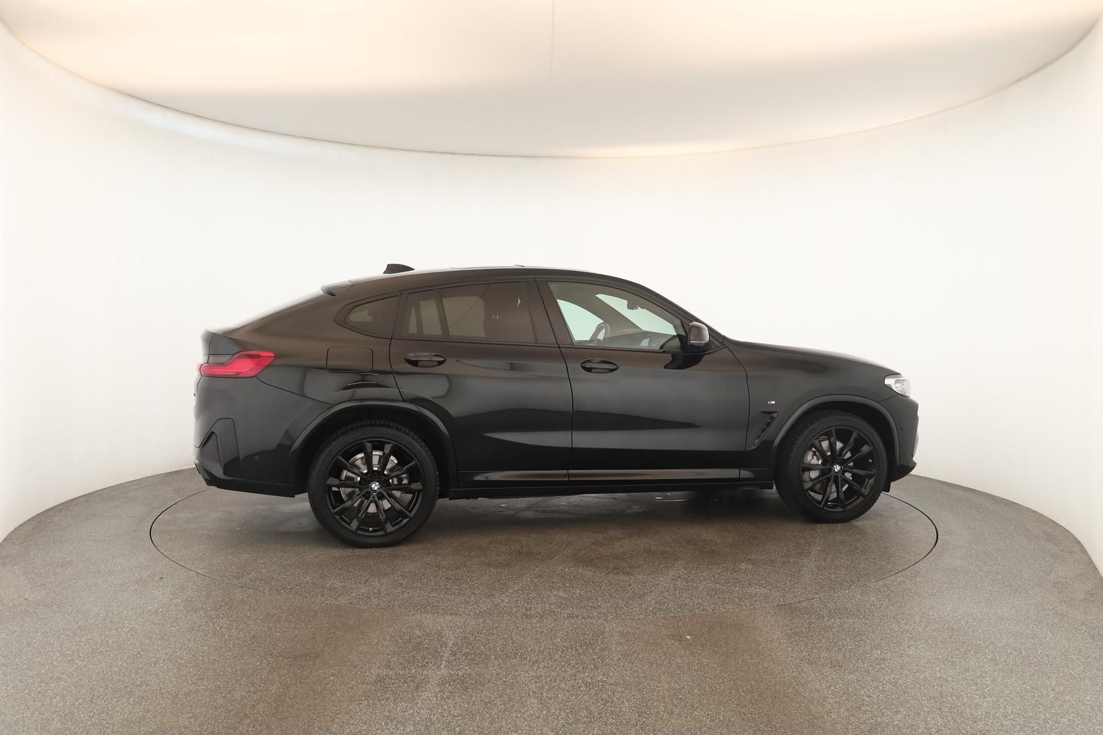 BMW X4 xDrive30d M Sport Matrix Pano NaviPro ACC AHK