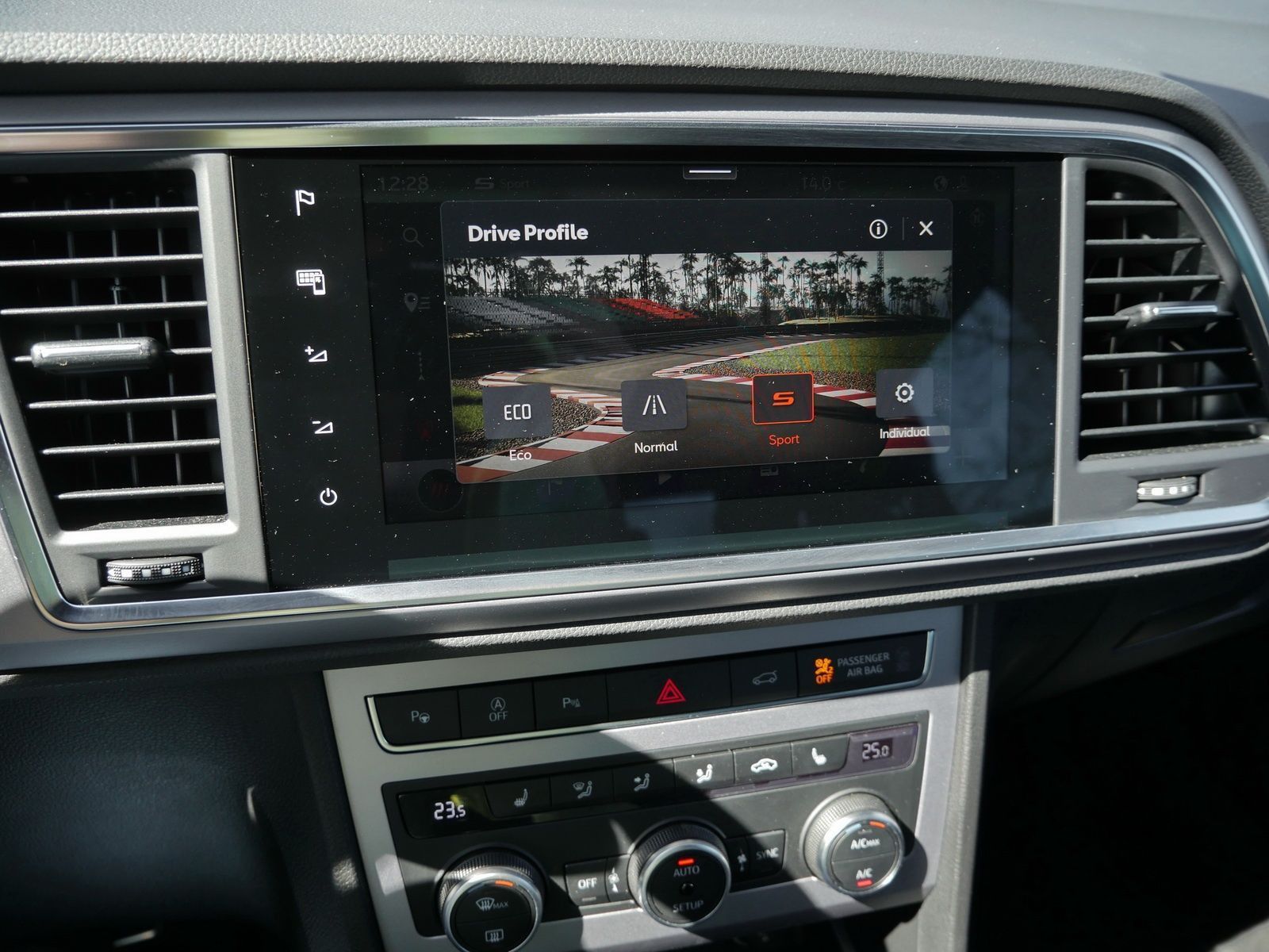 Seat Ateca FR 2.0 TDI RFK*AHK*LED*ACC