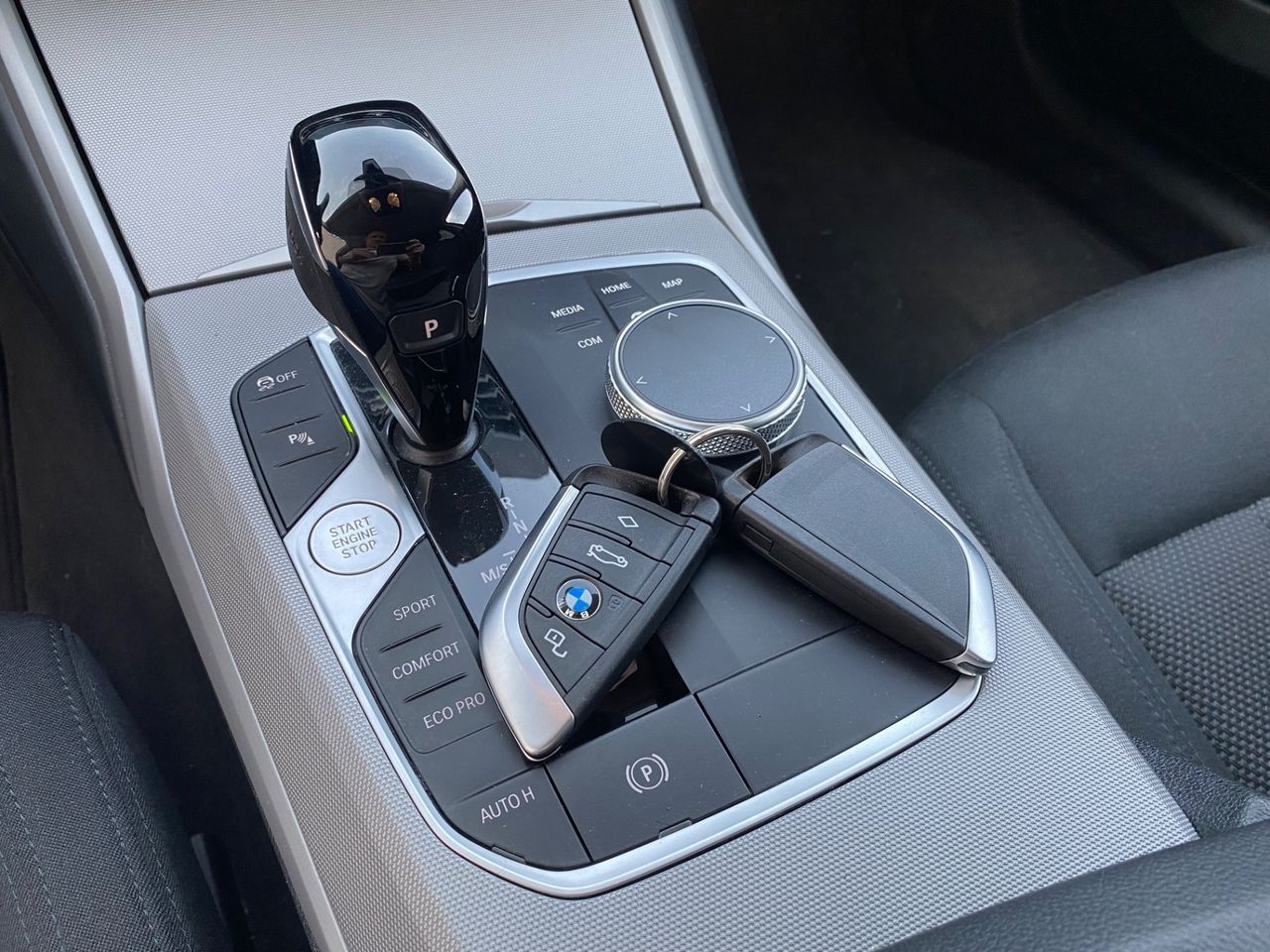 BMW 316d Touring Business Advantage - Samsaru's Car Outlet